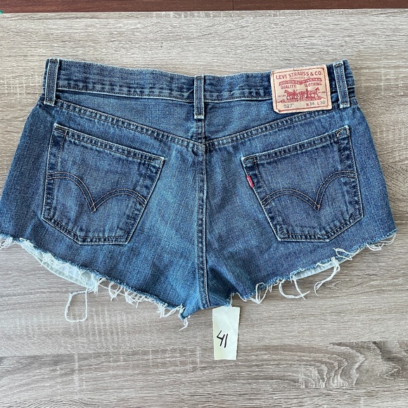 Vintage Levi's 527 medium rise denim cutoff shorts - Picture 7 of 12
